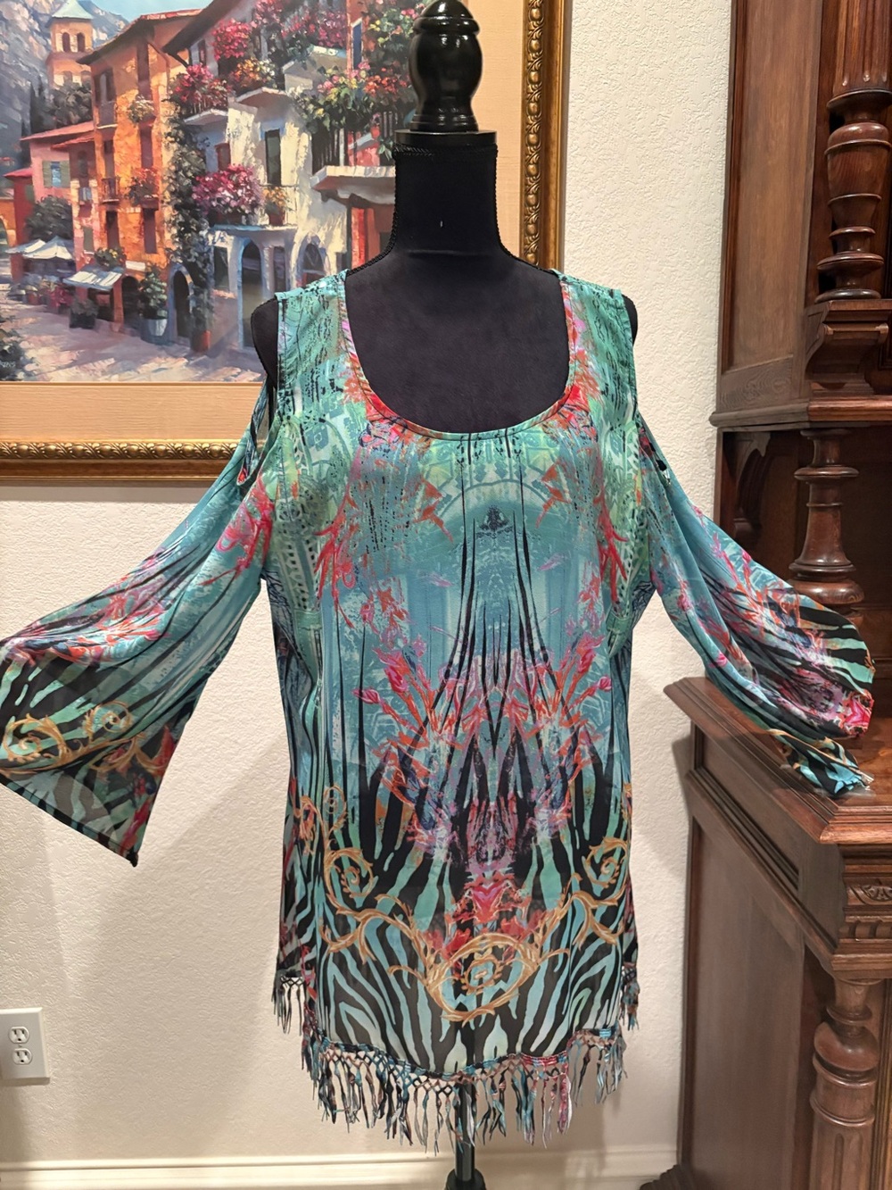 Women’s Teal Floral Cold-Shoulder Fringe Bottom Top. XL